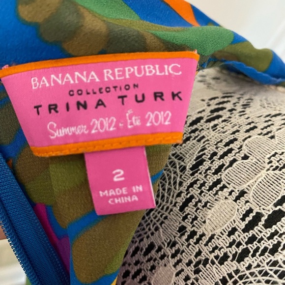 Banana Republic Trina Turk collaboration 2012 100% silk Colorful Halter Top - Picture 4 of 5